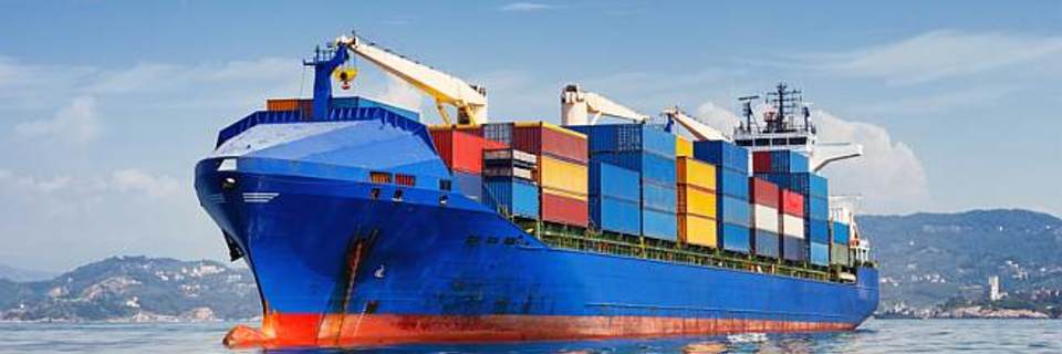 Croisière en cargo : partagez le quotidien d’un équipage !