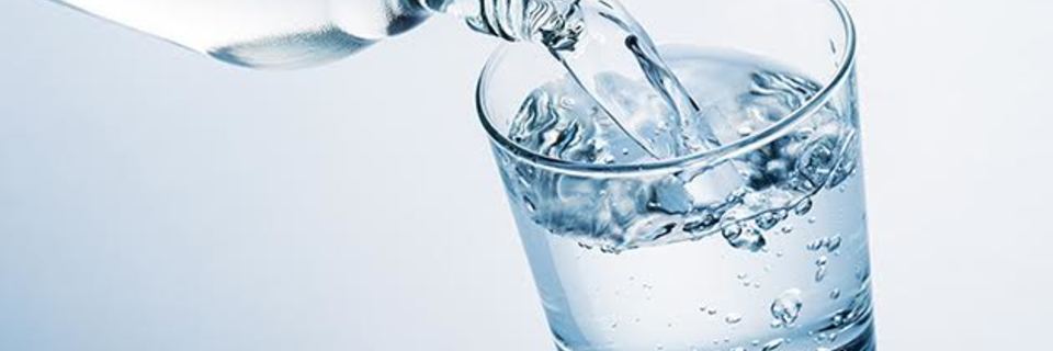 5 conseils pour boire plus d'eau au quotidien