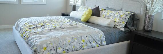 Comment choisir les bonnes taies d’oreillers et housses de couette pour votre sommeil ?