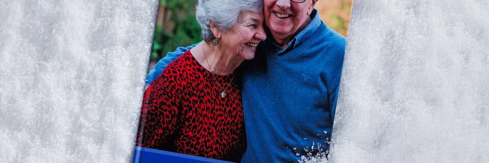 Capturer les souvenirs éternels : la magie des albums photos personnalisés pour les seniors