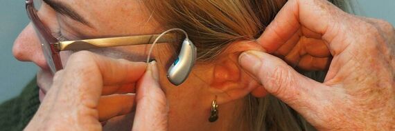 Les 5 avantages des prothèses auditives ultra-discrètes