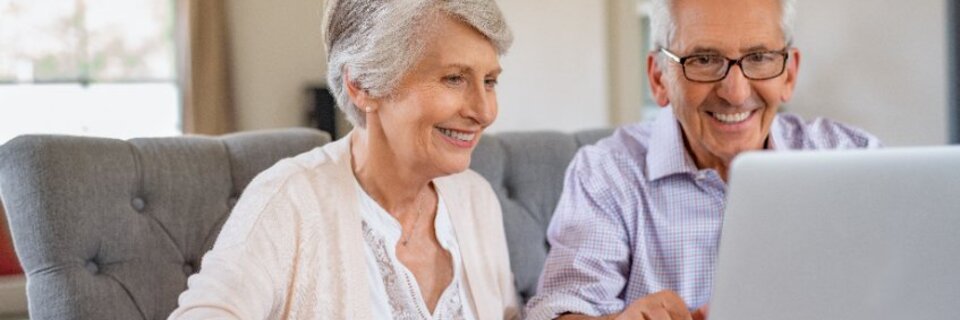 Bien vieillir chez soi : pourquoi sécuriser ses nuits est essentiel pour la santé et l’autonomie ?