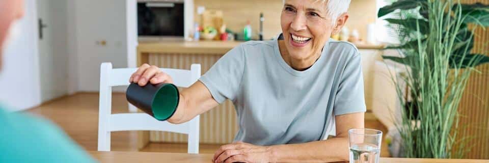 Jeux après 60 ans : Comment créer chez soi un espace de plaisir qui fait vraiment du bien ?