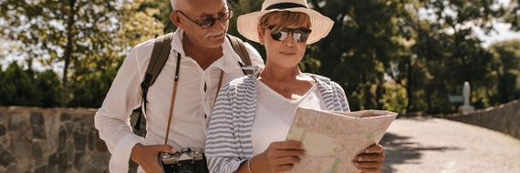 Conseils pour les voyageurs agés pour rester connectés lors de leurs déplacements Conseils pour les voyageurs agés pour rester connectés lors de leurs déplacements