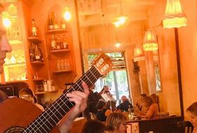 BOSSA NOVA au café de l'amitié 75020