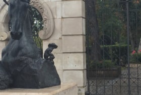 Le Cimetière des Animaux à Asnières"