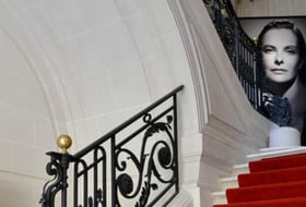 Visite Exclusive guidée du Légendaire Studio HARCOURT 📸
