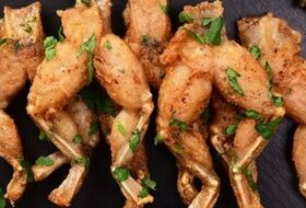 Repas grenouilles à volonté