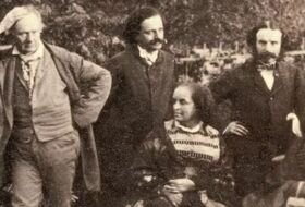 Café/conférence /visite dans le jardin de Victor Hugo