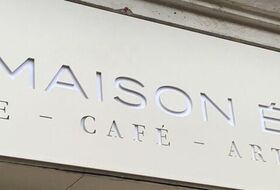 Grande relève de la Garde Républicaine et visite Maison