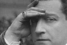 Gouter conférence Sacha Guitry, Mollard : Art 1900 classé,