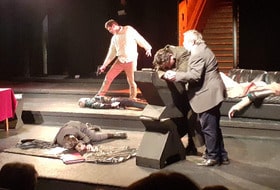 Saint Sylvestre avec la troupe du théâtre du Nord Ouest