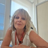 Valerie6